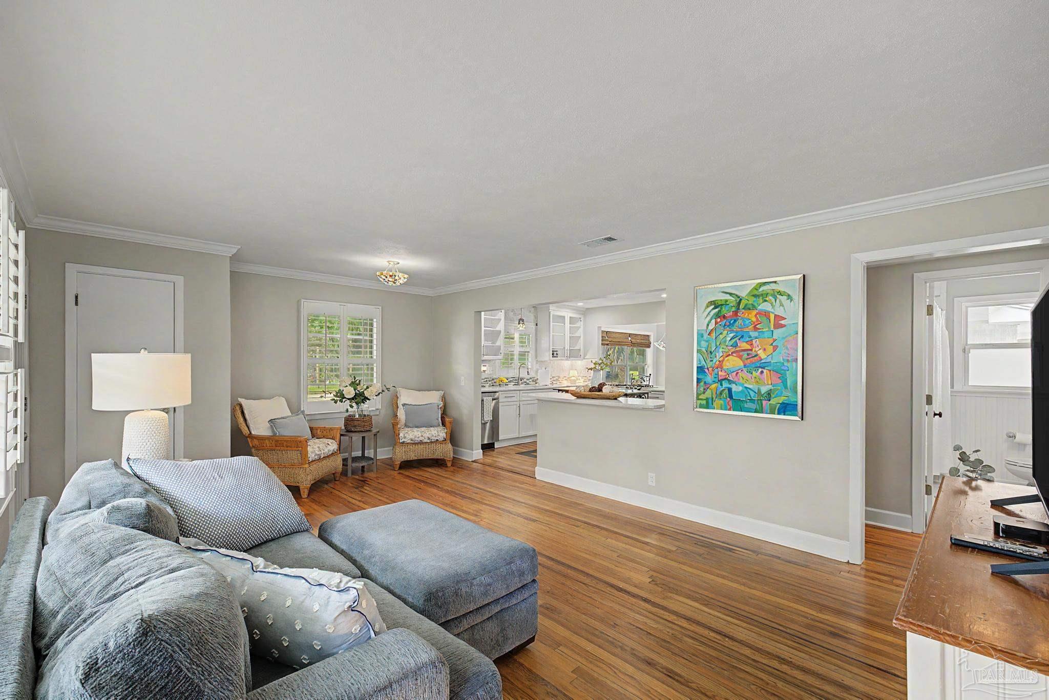 100 San Carlos Ave
