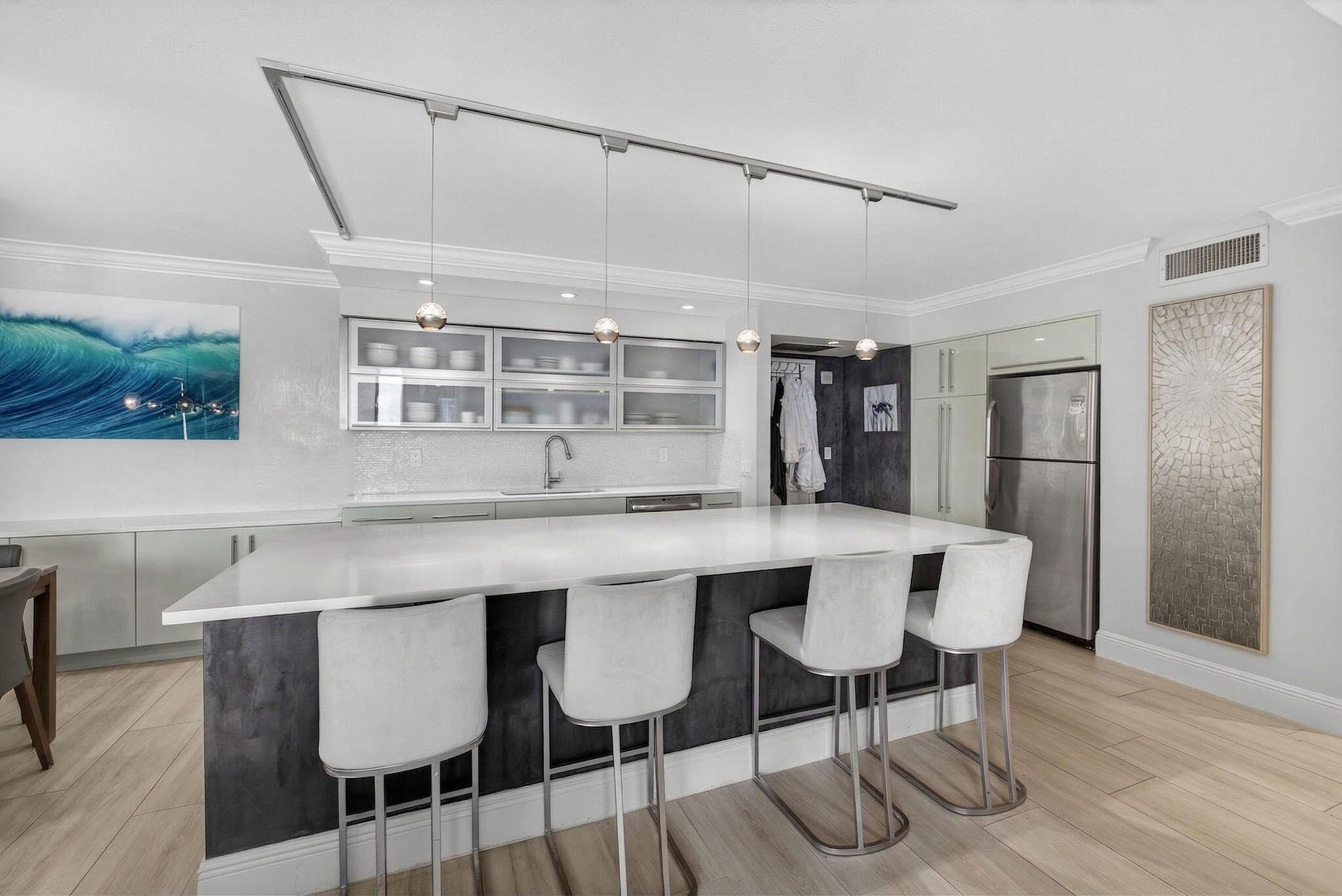 5440 N Ocean Drive 805