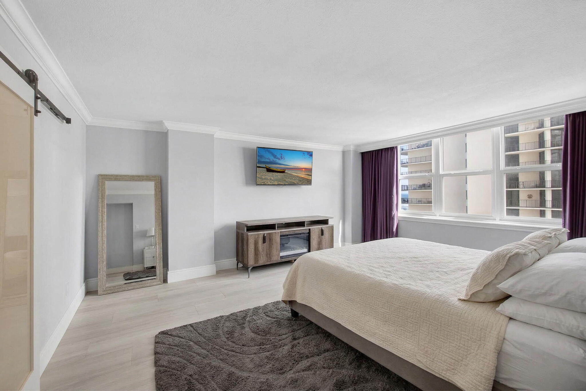 5440 N Ocean Drive 805