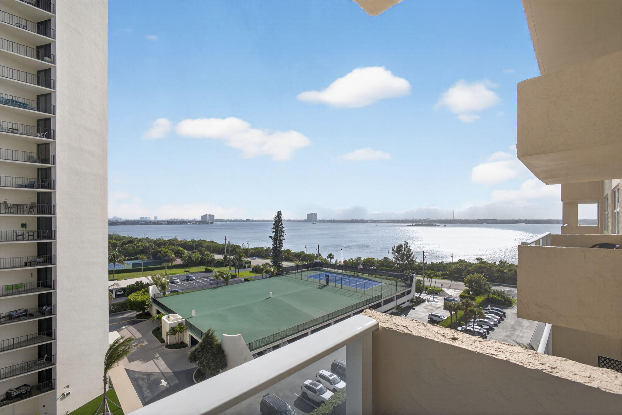 5440 N Ocean Drive 805