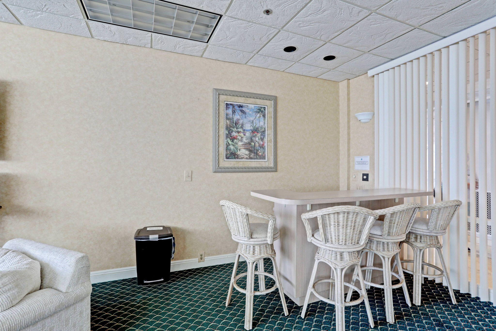 5440 N Ocean Drive 805