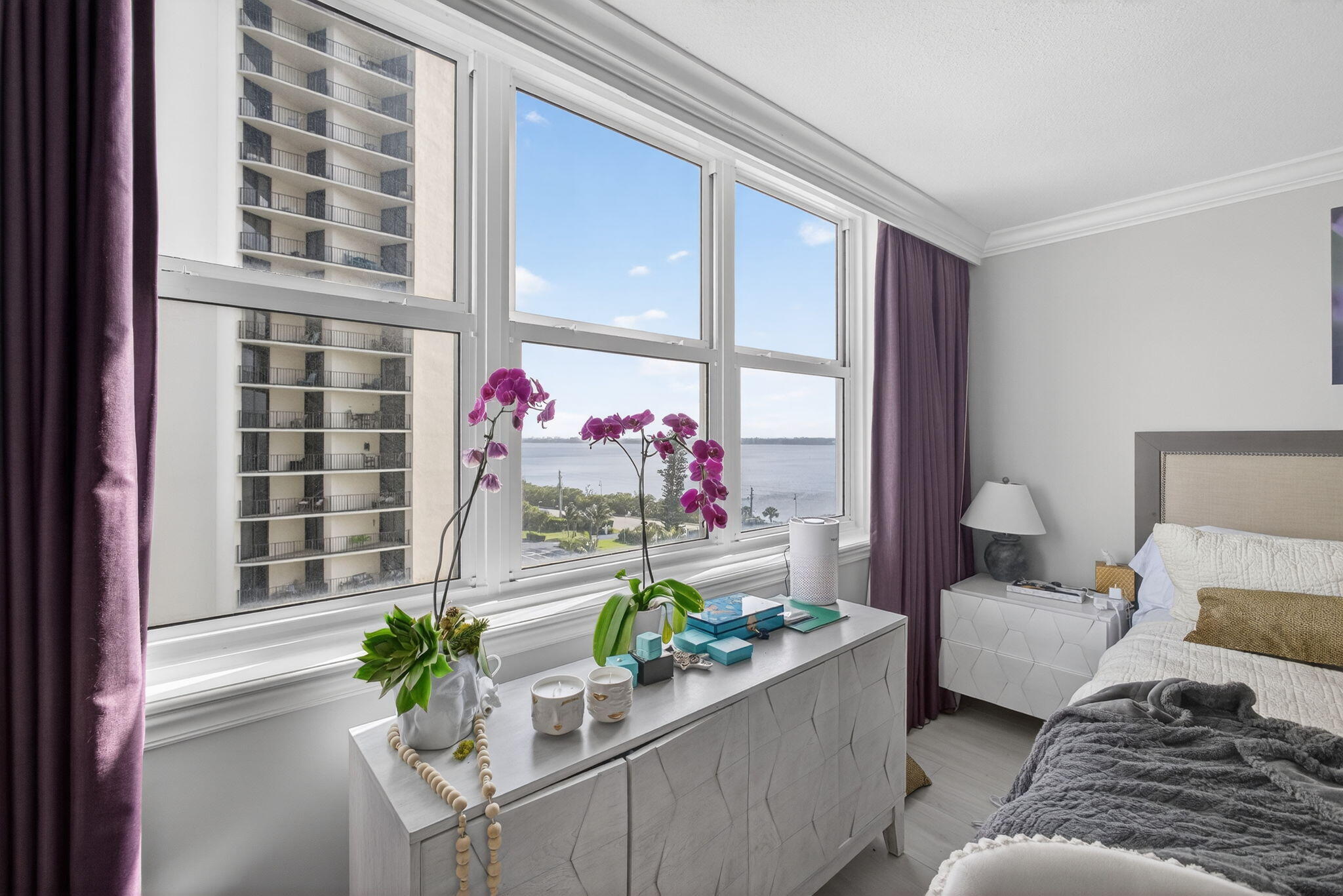 5440 N Ocean Drive 805