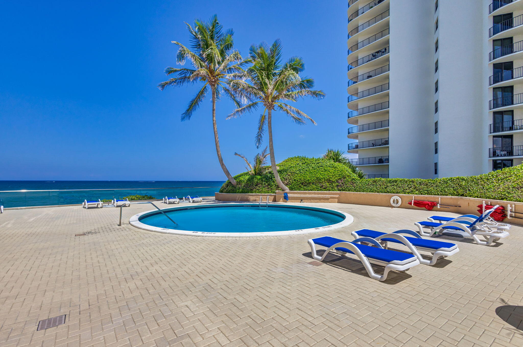5440 N Ocean Drive 805