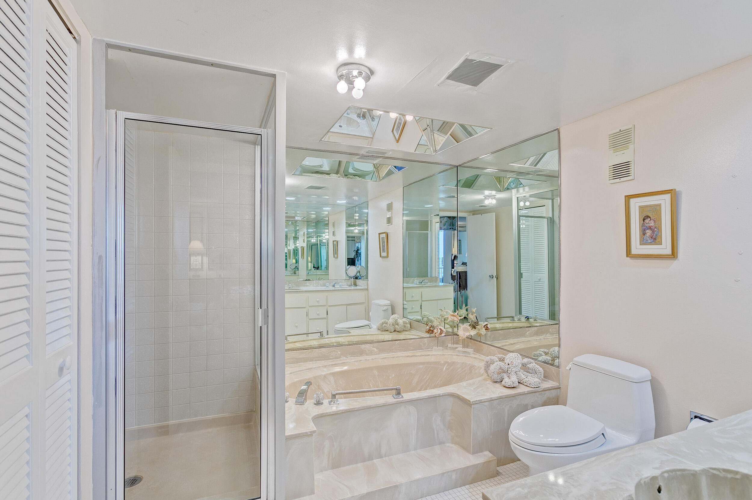 5550 N Ocean Drive 12c
