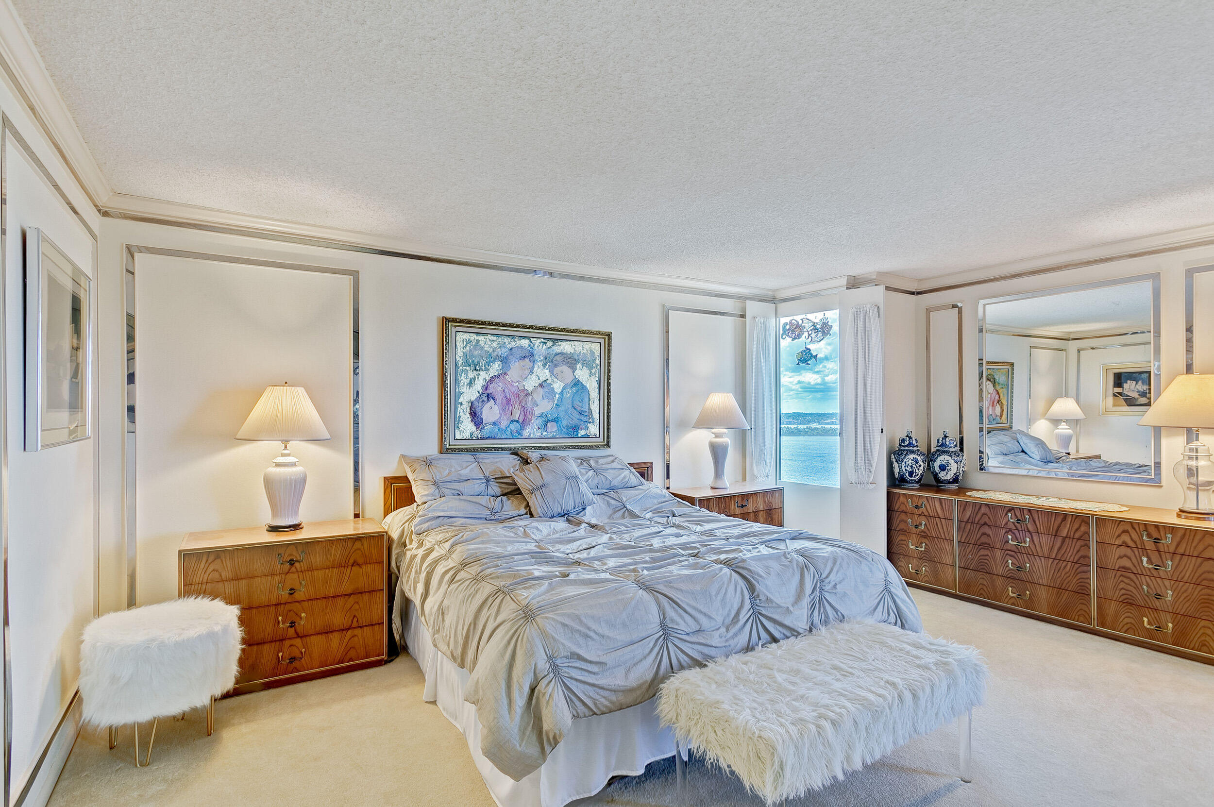 5550 N Ocean Drive 12c