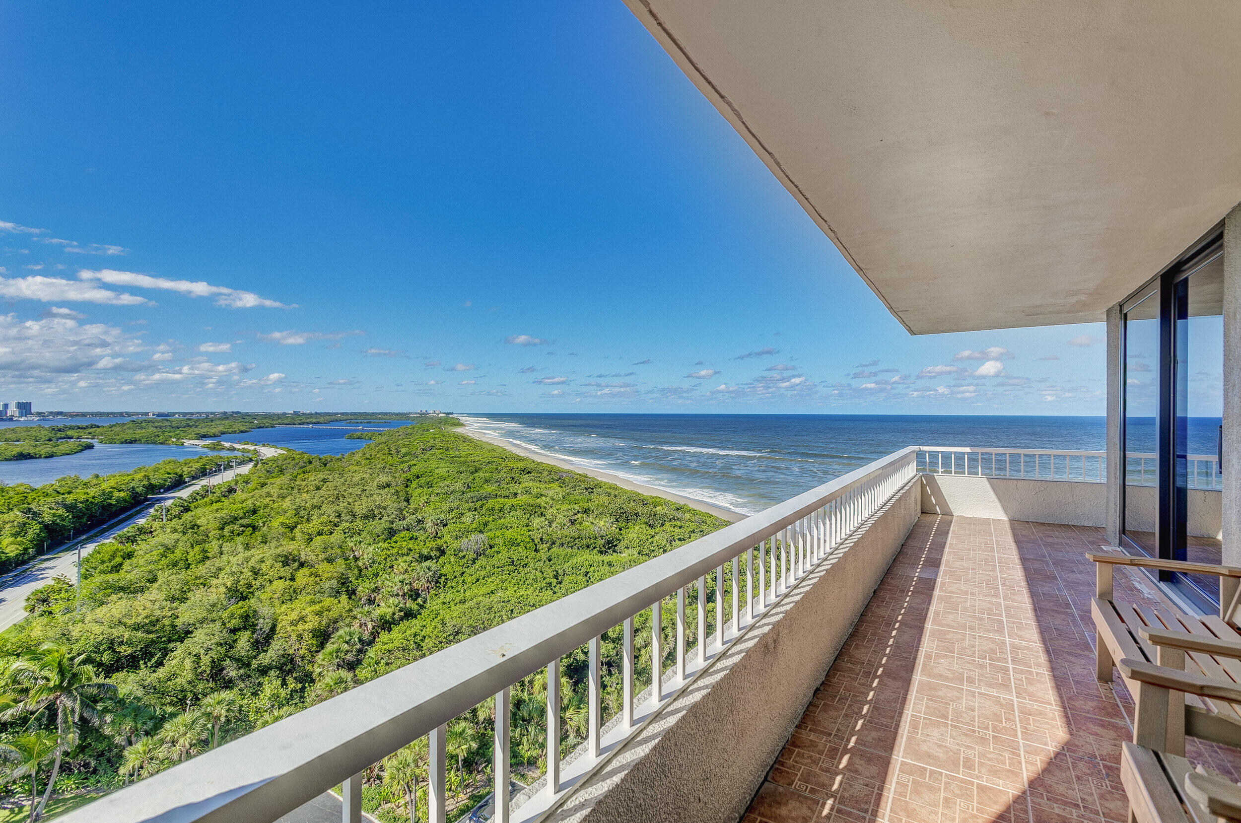 5550 N Ocean Drive 12c