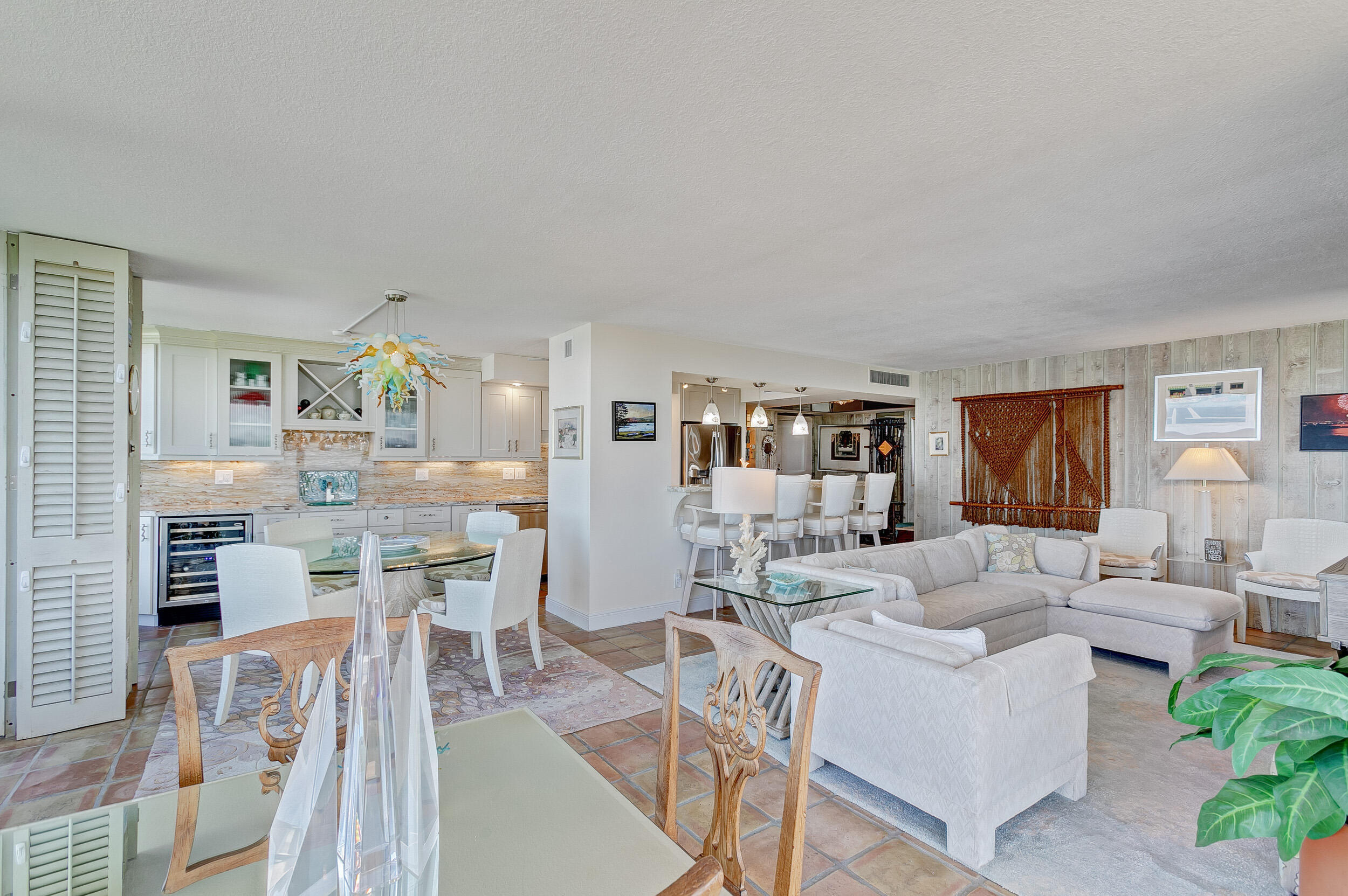 5550 N Ocean Drive 12c