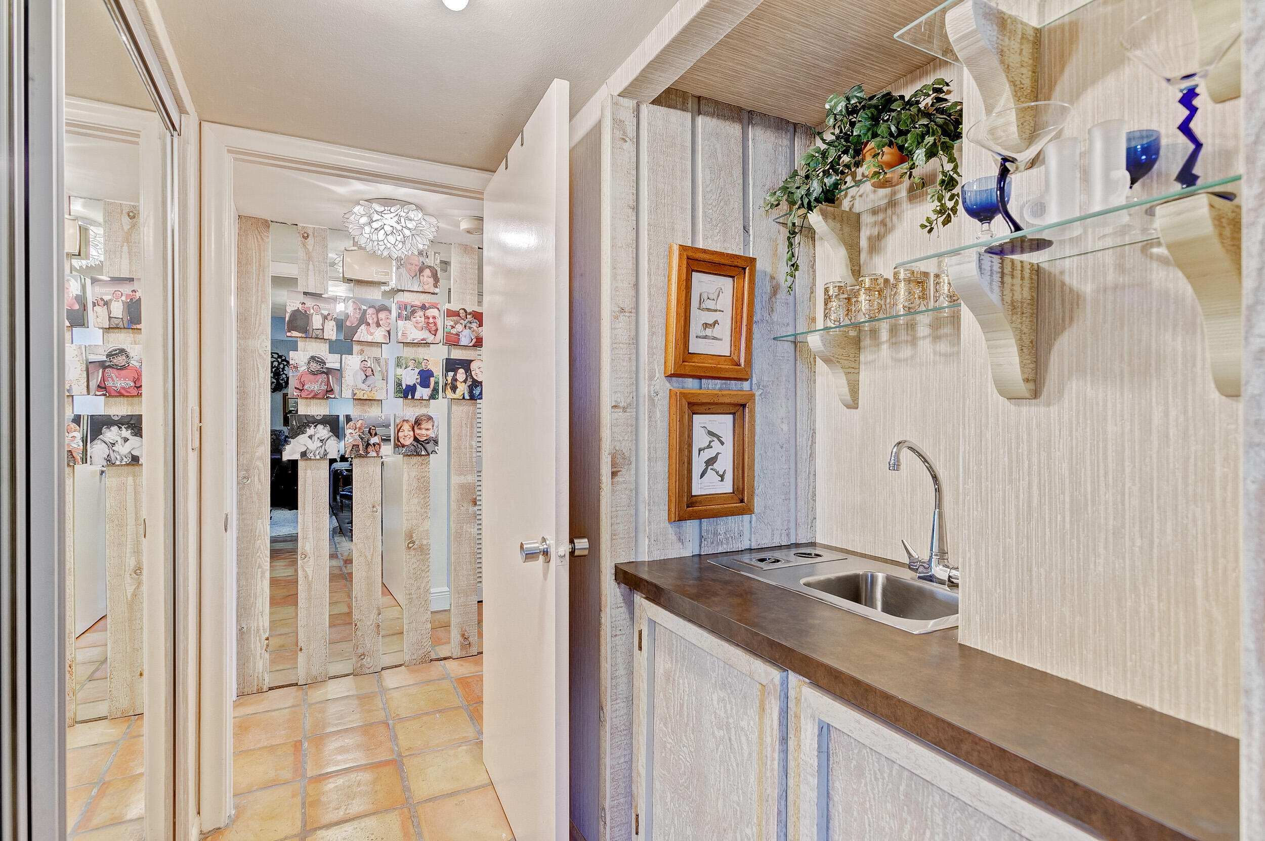 5550 N Ocean Drive 12c