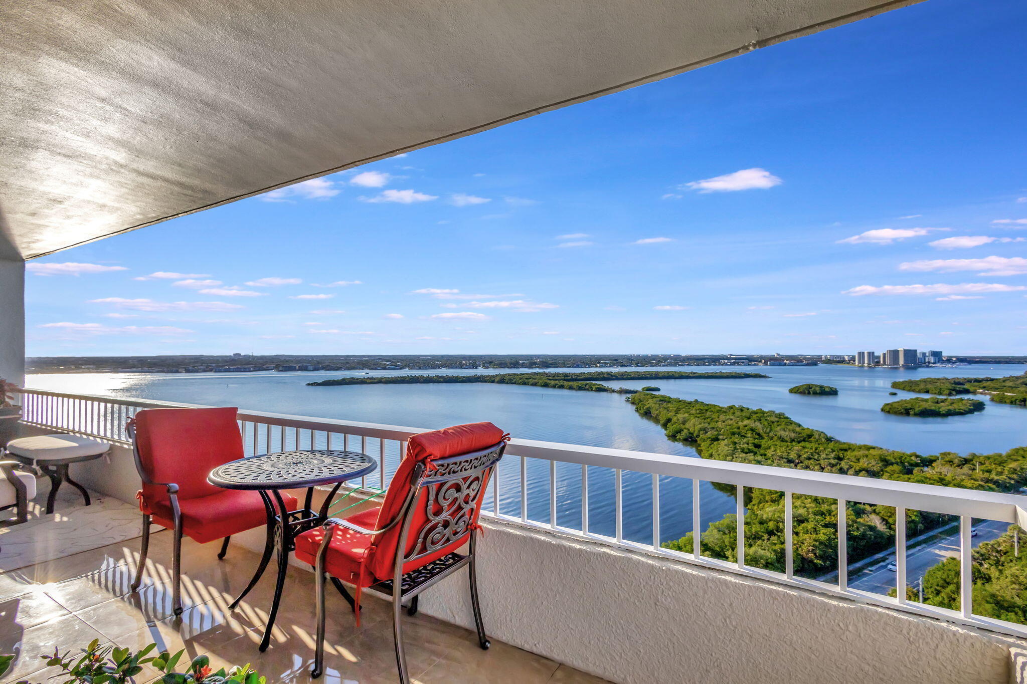 5550 N Ocean Drive 21c