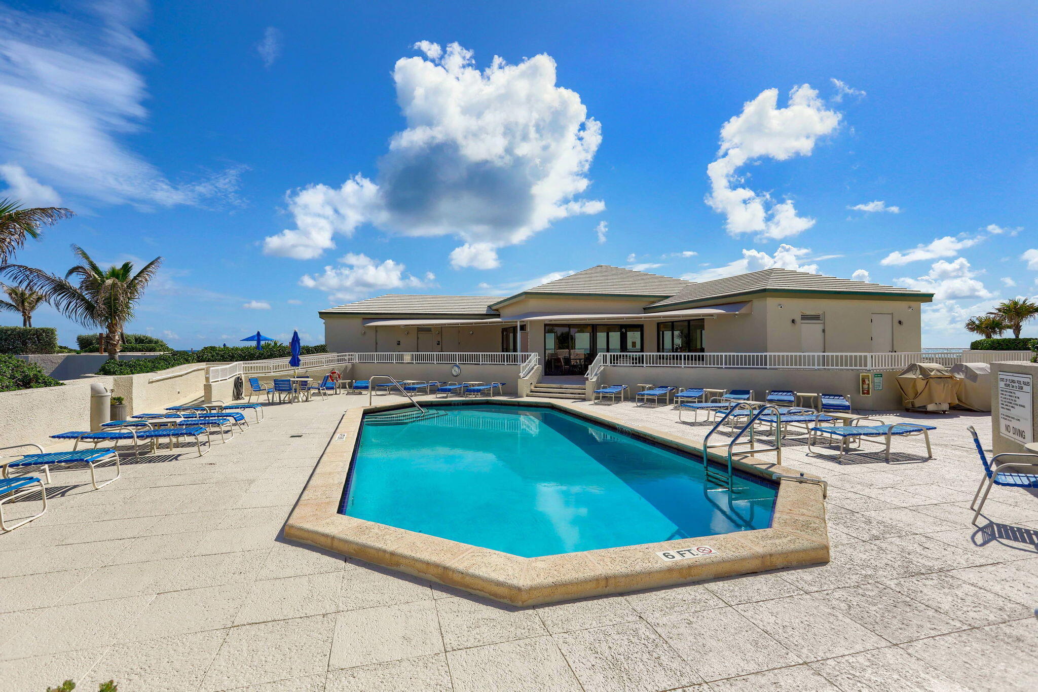 5550 N Ocean Drive 21c