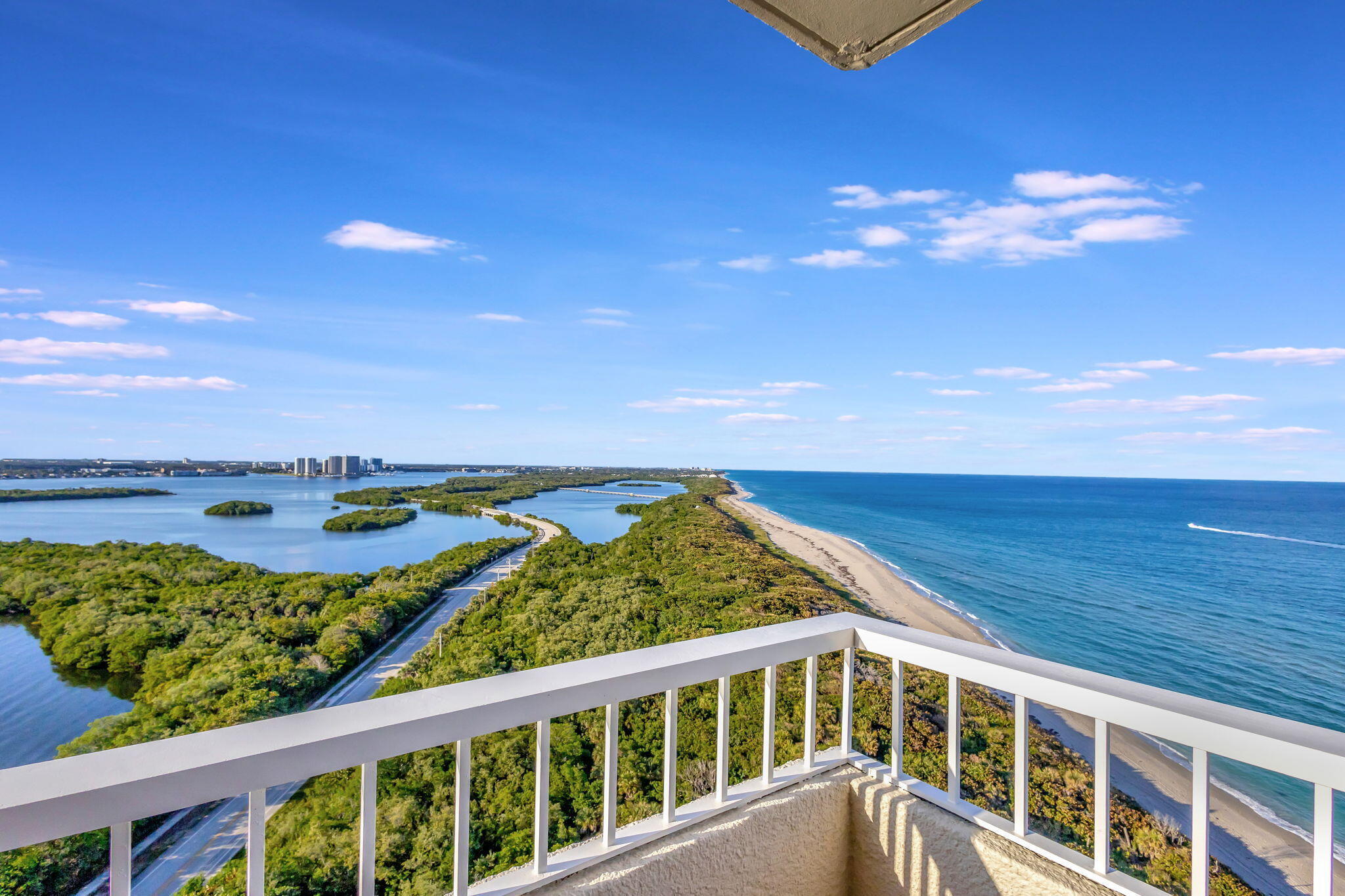5550 N Ocean Drive 21c