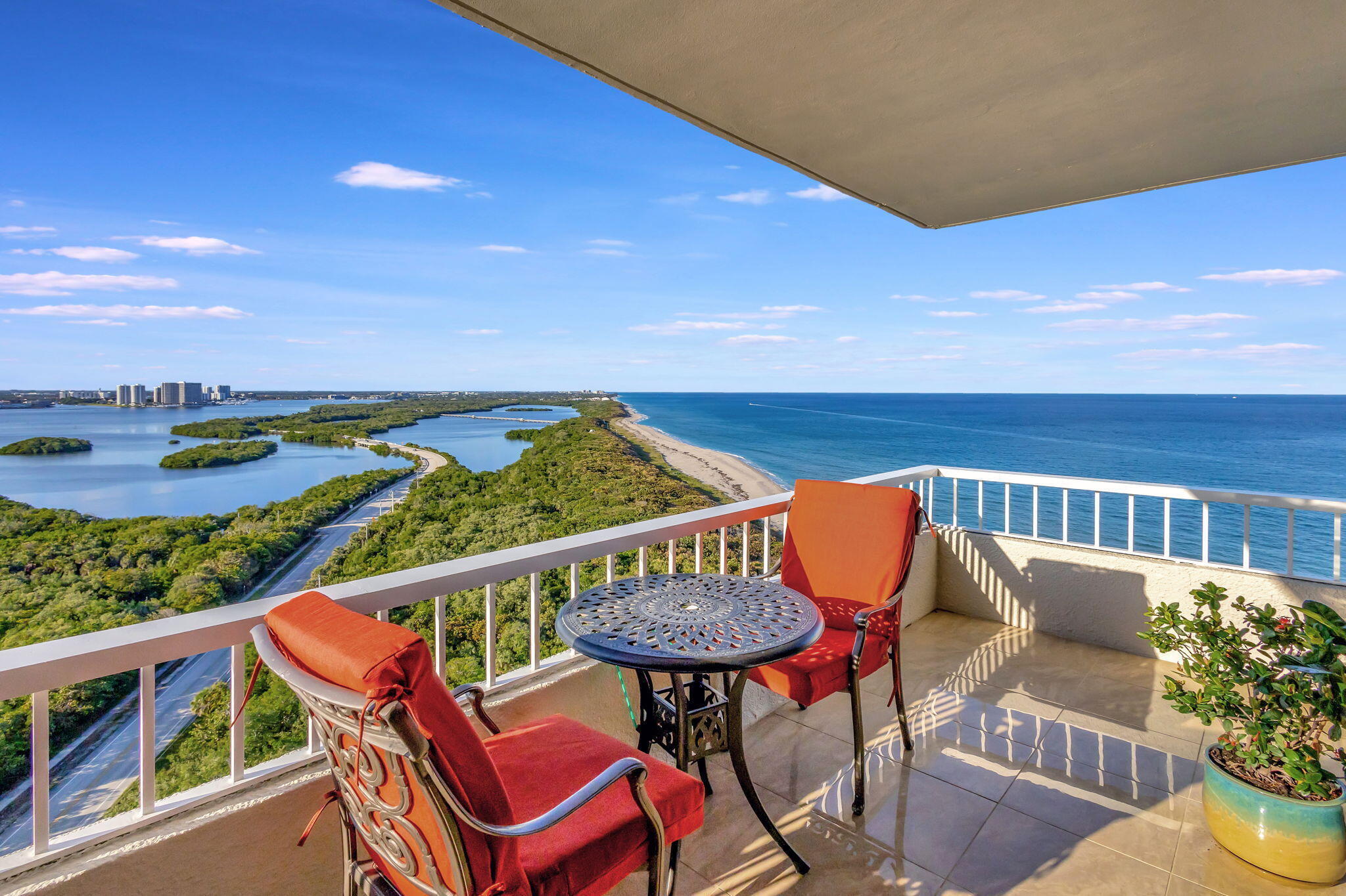 5550 N Ocean Drive 21c