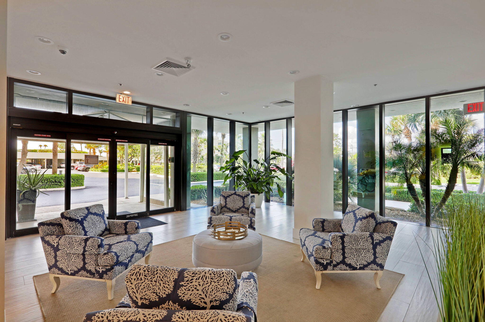 5550 N Ocean Drive 21c