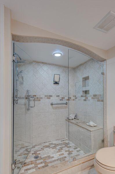 5550 N Ocean Drive 3c