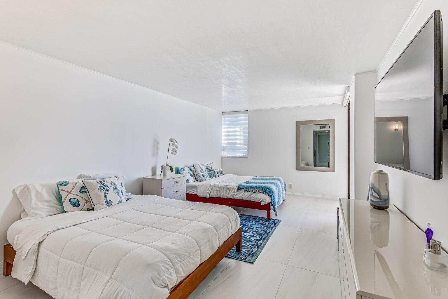 5280 N Ocean Drive 12f