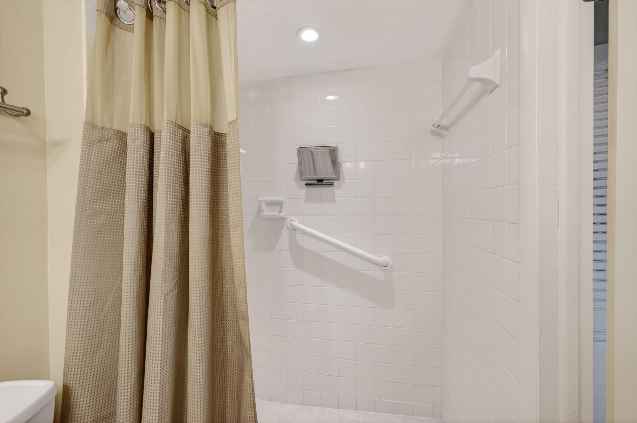 145 S Ocean Avenue 219