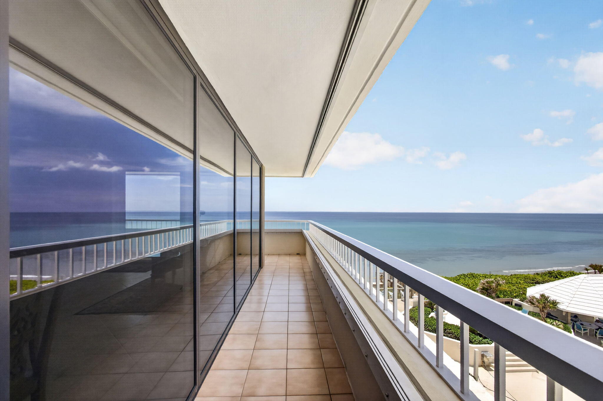 5280 N Ocean Drive 3a