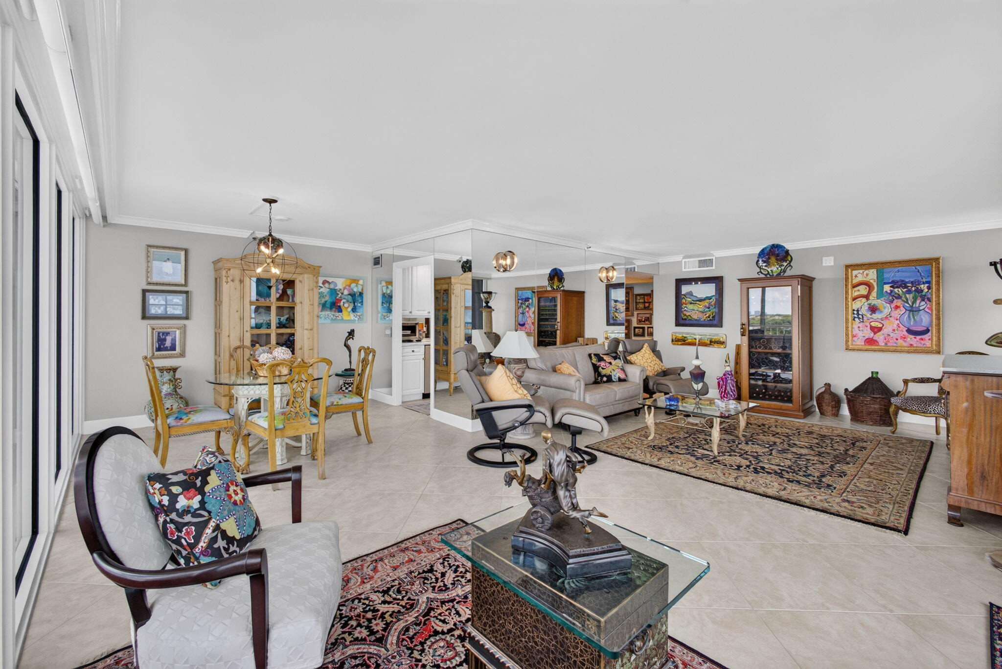 5280 N Ocean Drive 3a