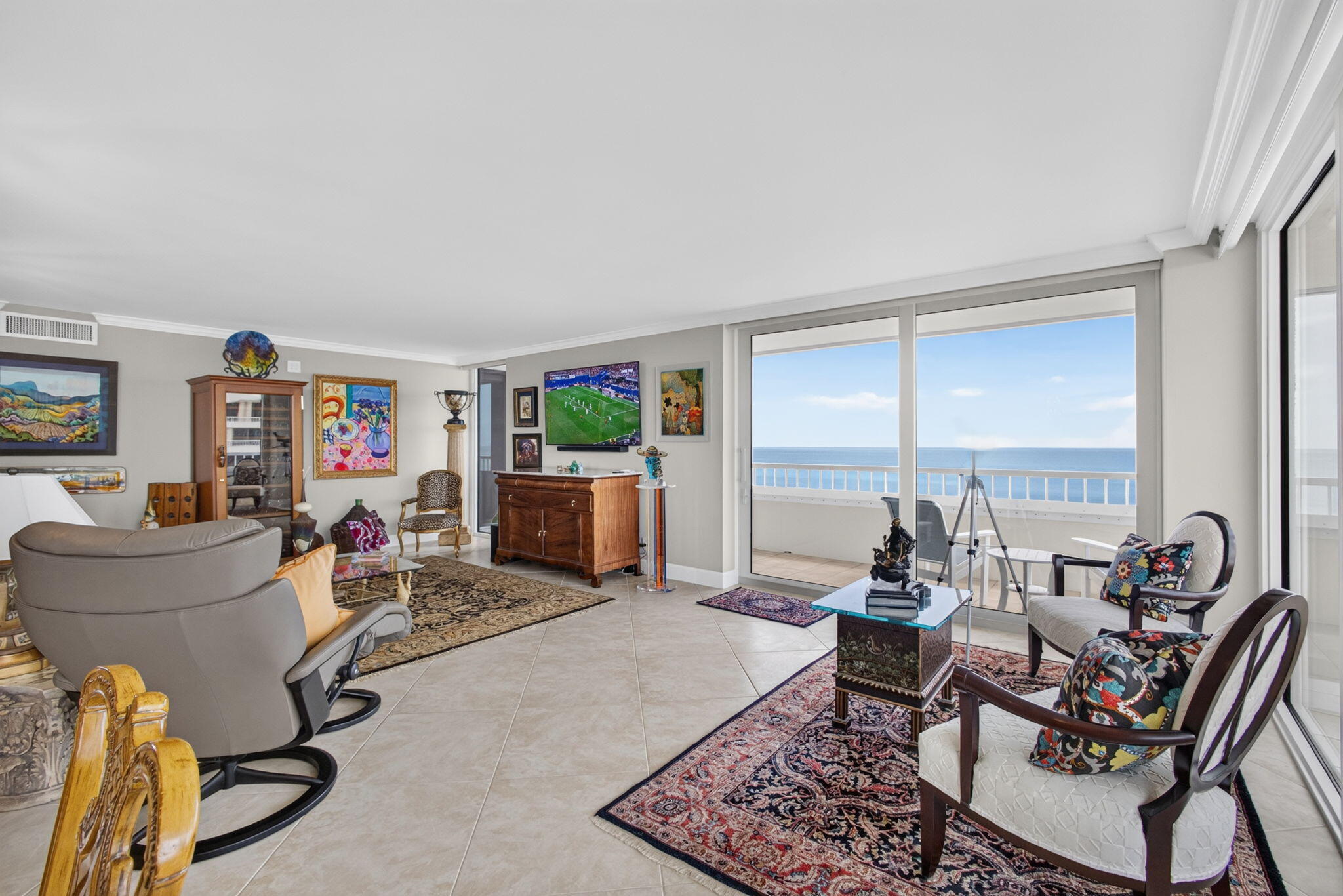 5280 N Ocean Drive 3a