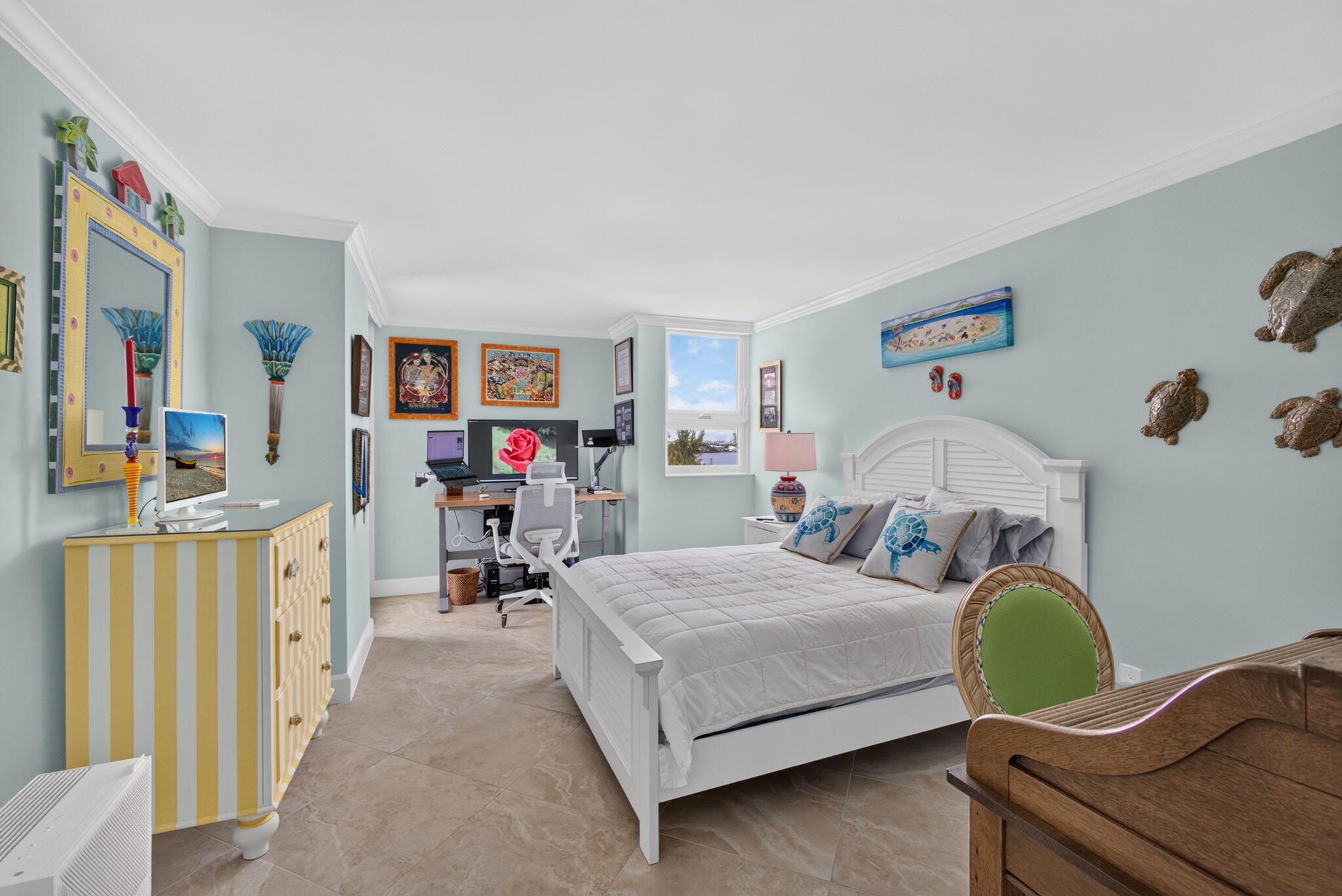 5280 N Ocean Drive 3a