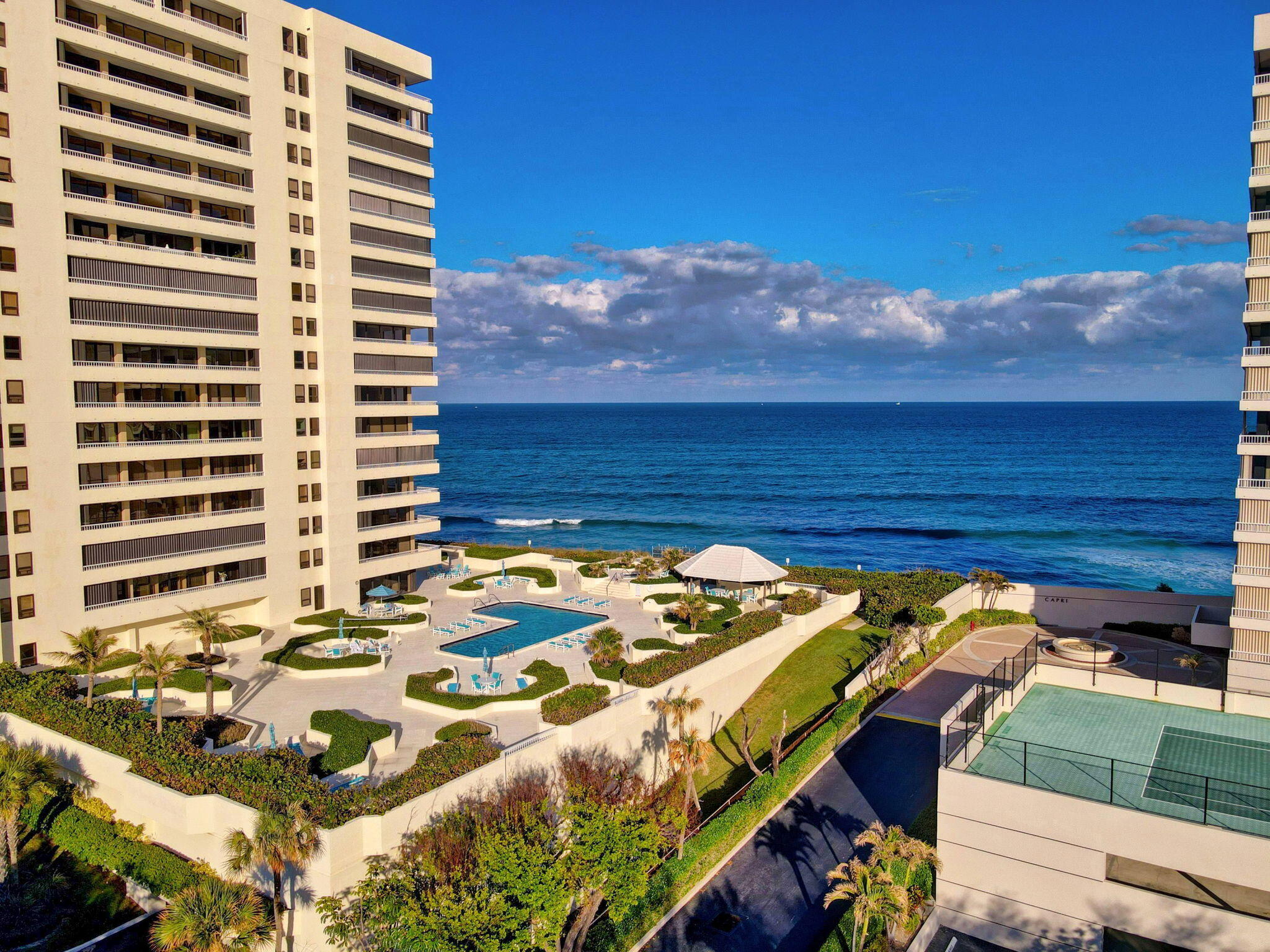 5280 N Ocean Drive 3a