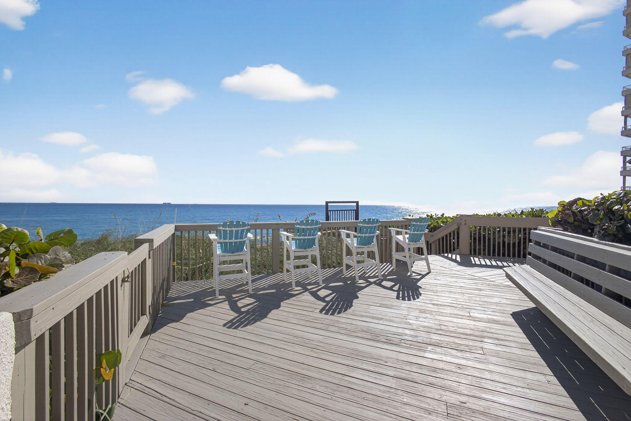 5280 N Ocean Drive 3a