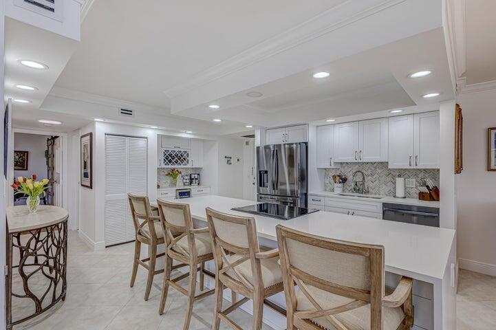 5440 N Ocean Drive 1502