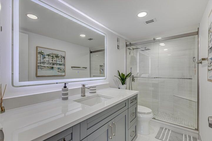 5440 N Ocean Drive 1502