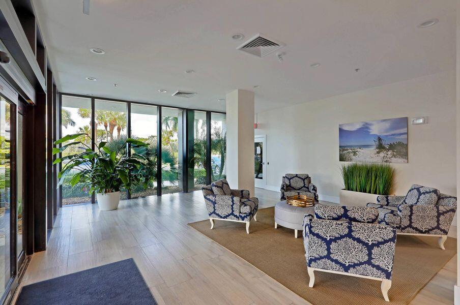 5550 N Ocean Drive 3c