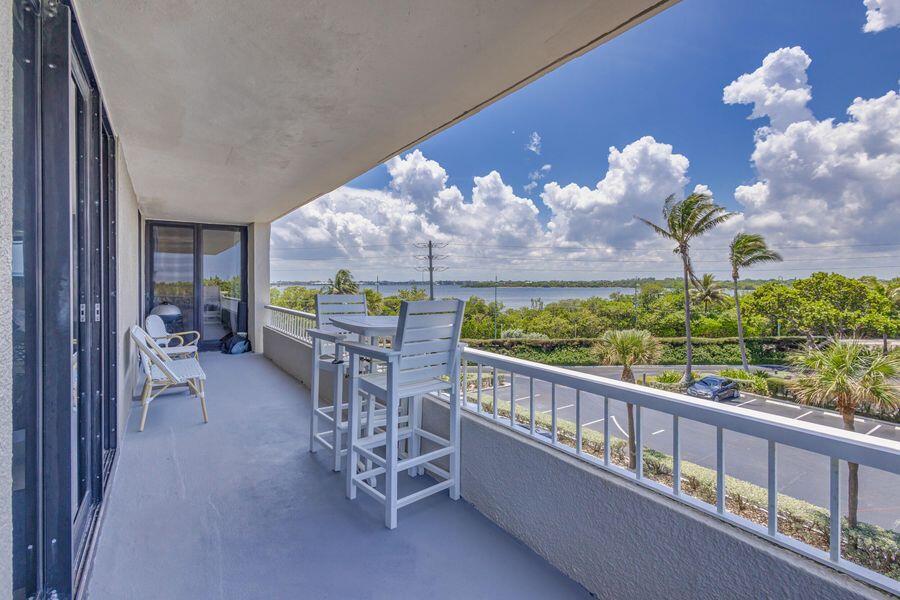 5550 N Ocean Drive 3c