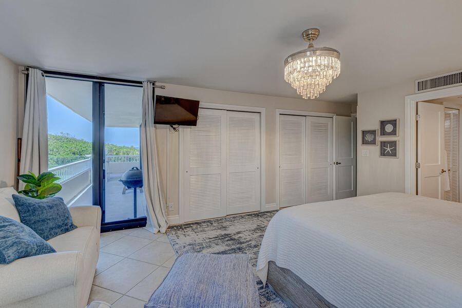 5550 N Ocean Drive 3c