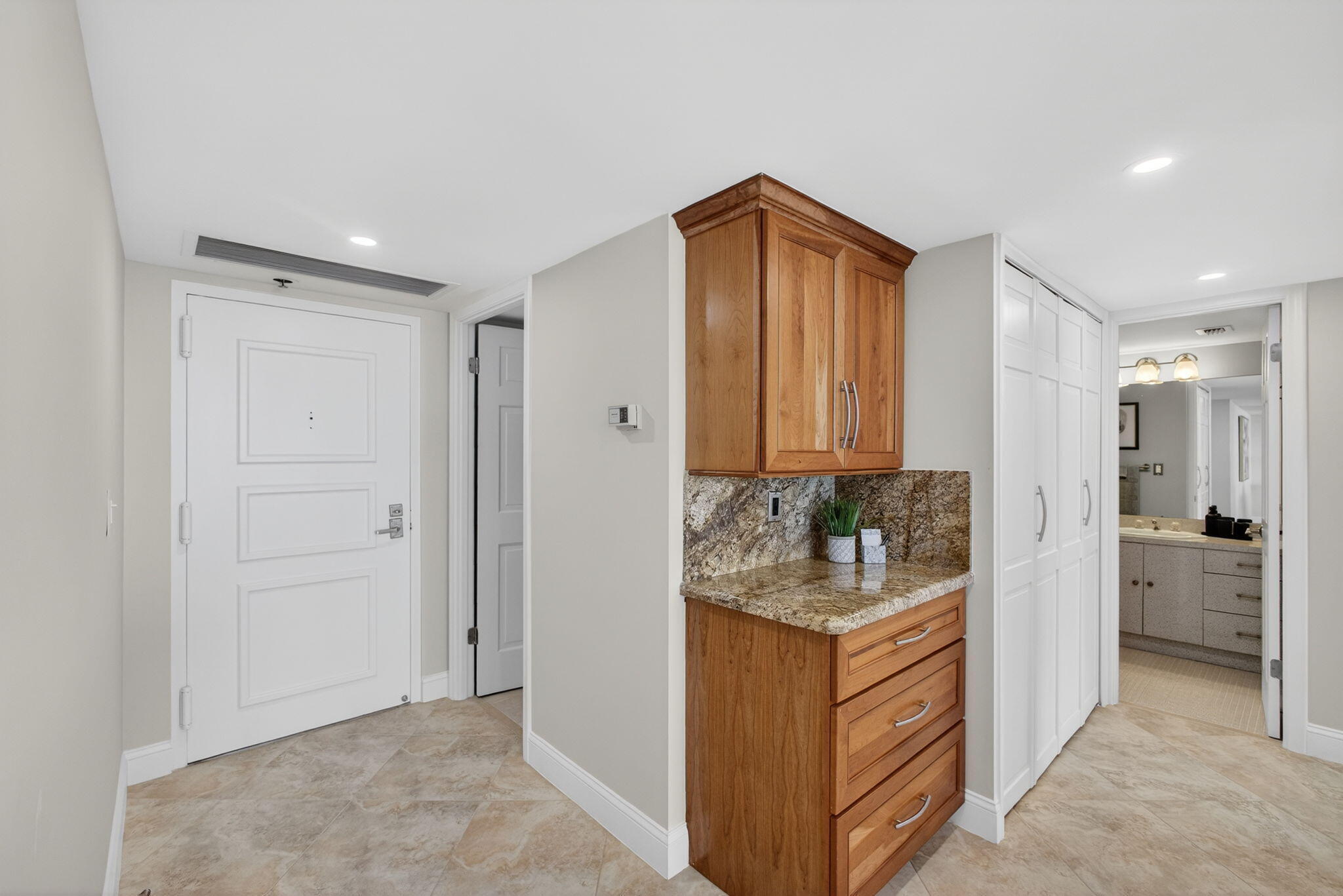 4200 N Ocean Drive 1-406