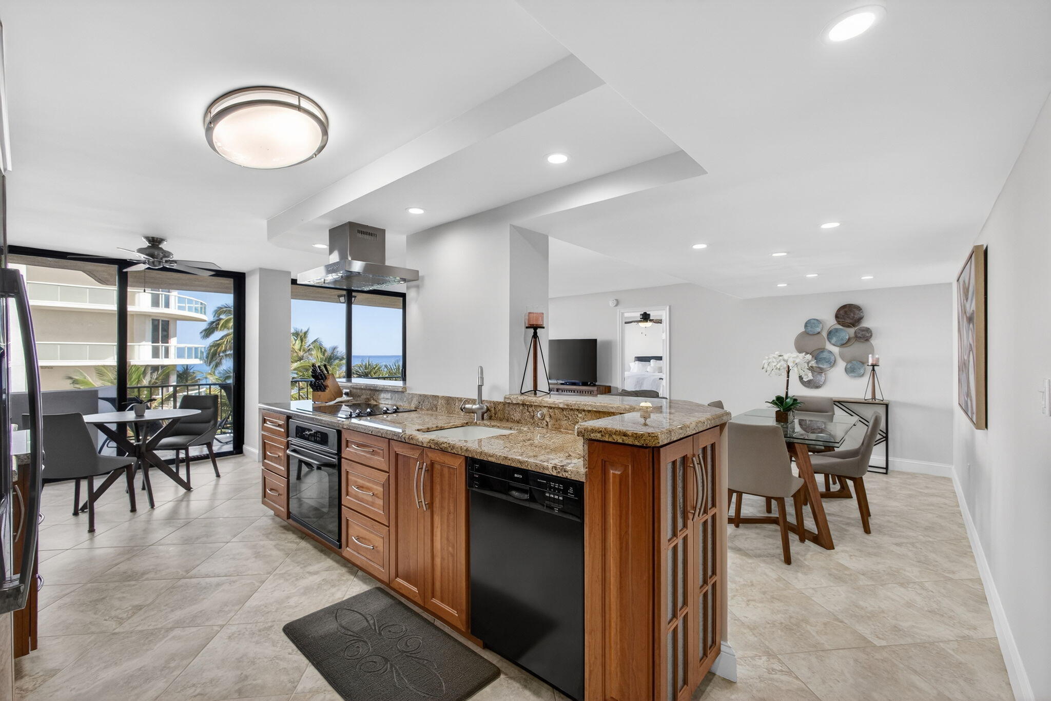 4200 N Ocean Drive 1-406