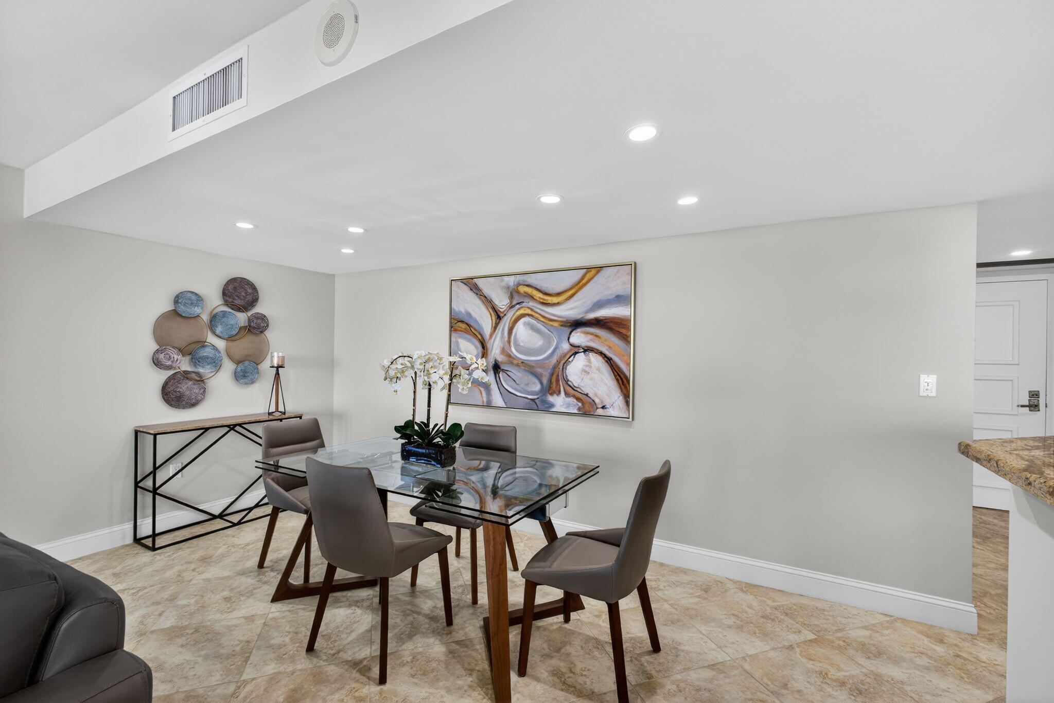 4200 N Ocean Drive 1-406