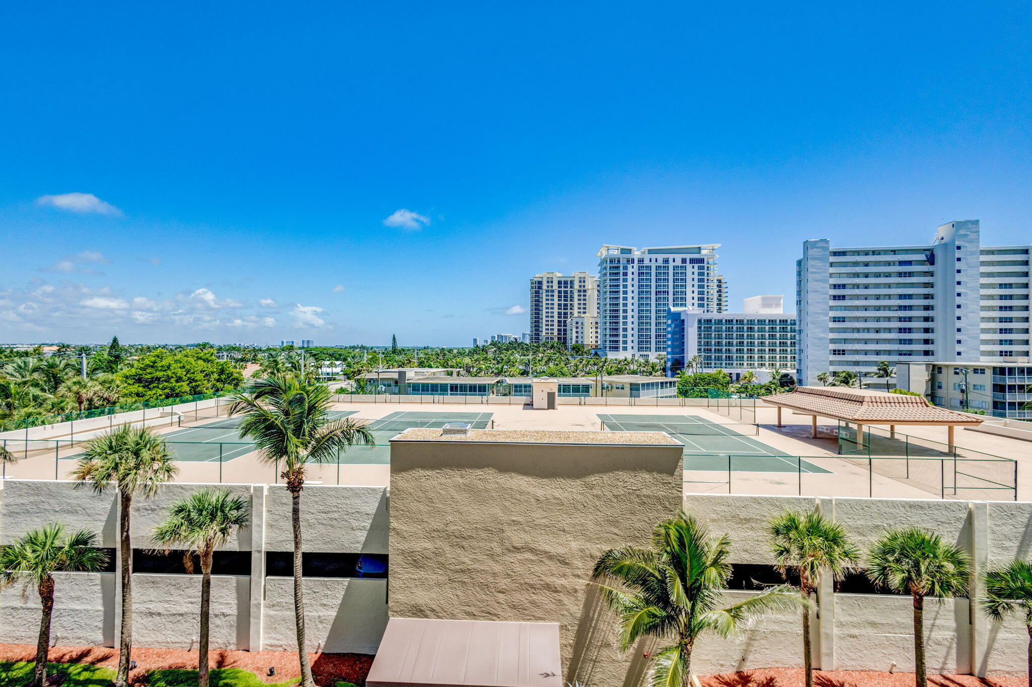 3400 N Ocean Drive ph