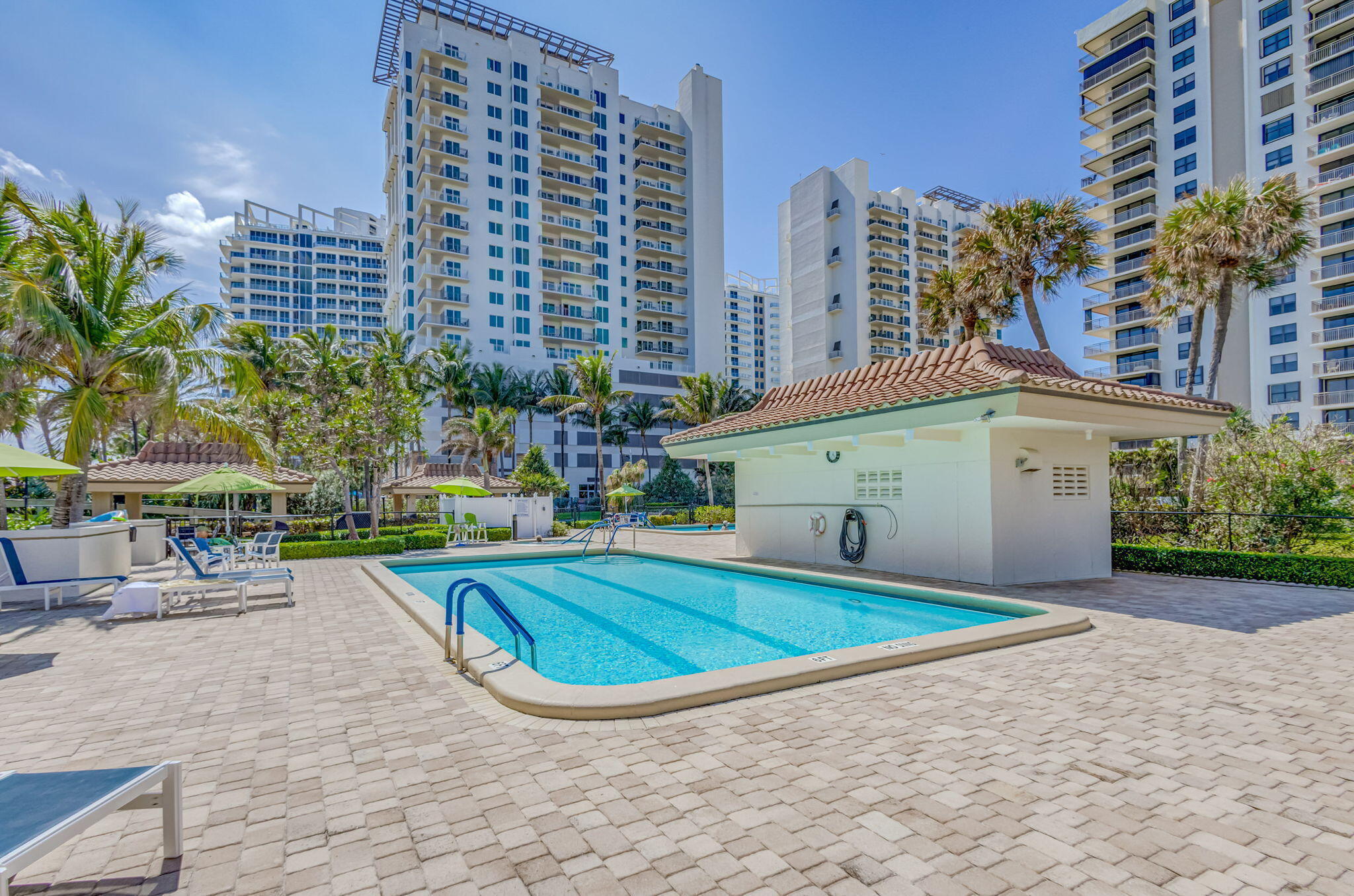 3400 N Ocean Drive ph