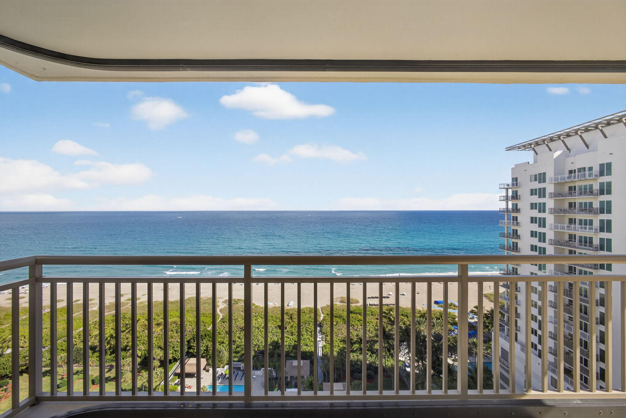 3400 N Ocean Drive ph