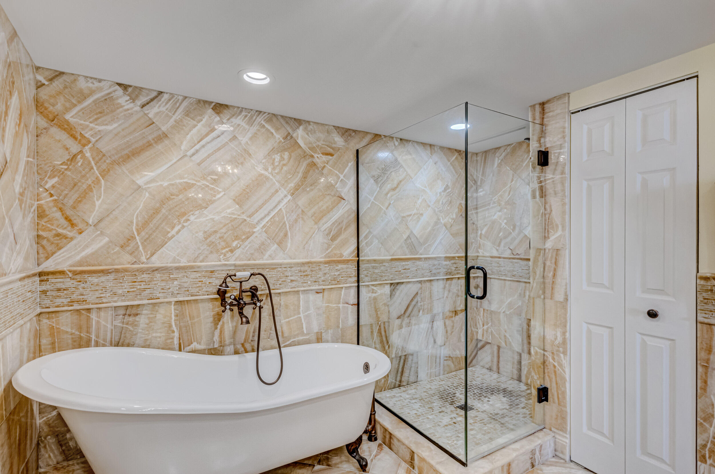 5280 N Ocean Drive 12- B