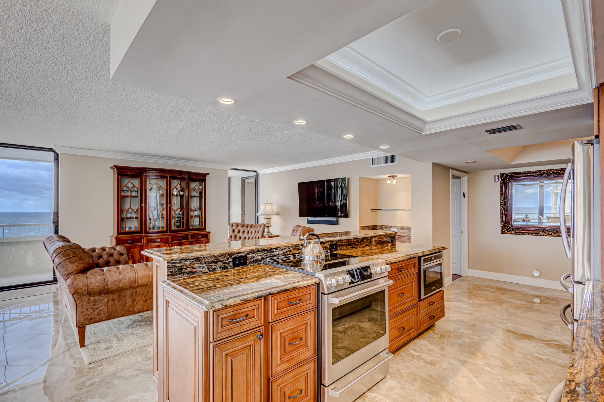 5280 N Ocean Drive 12- B