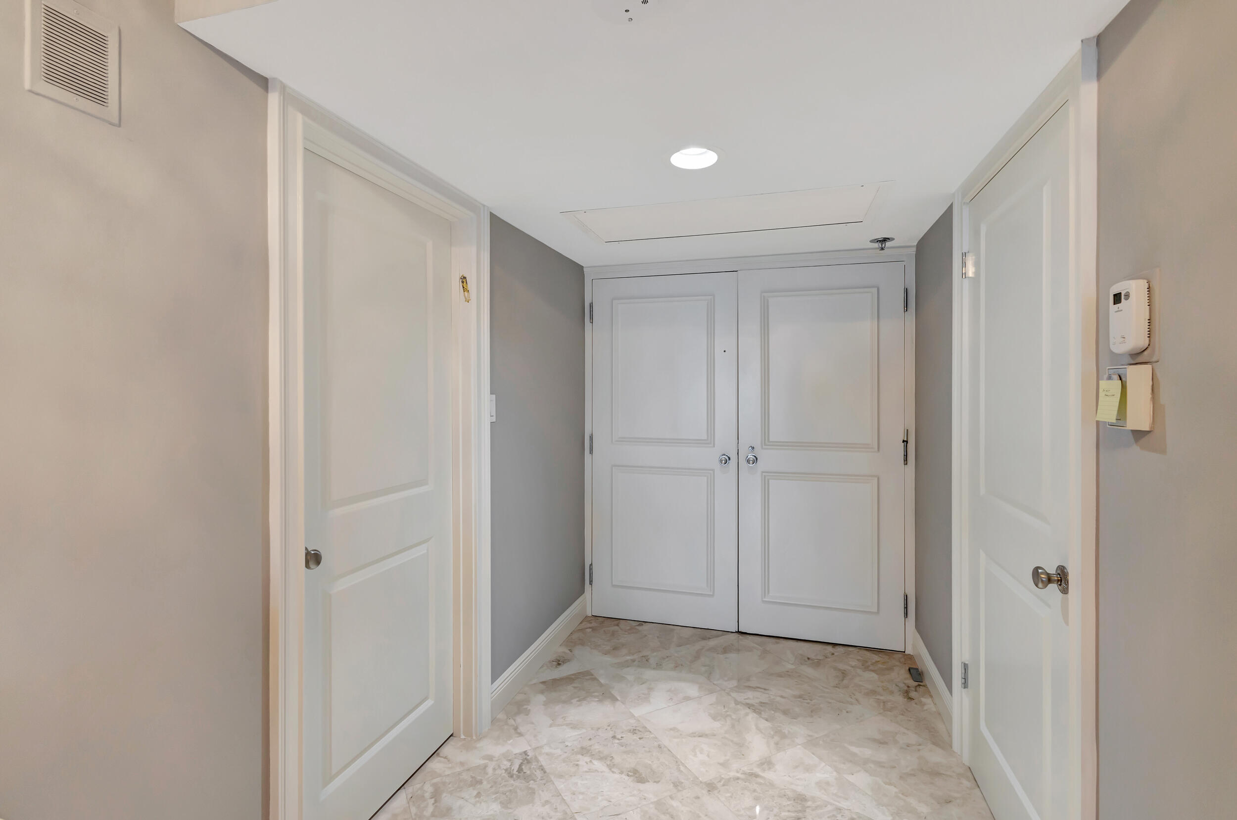 5380 N Ocean Drive 22 - D