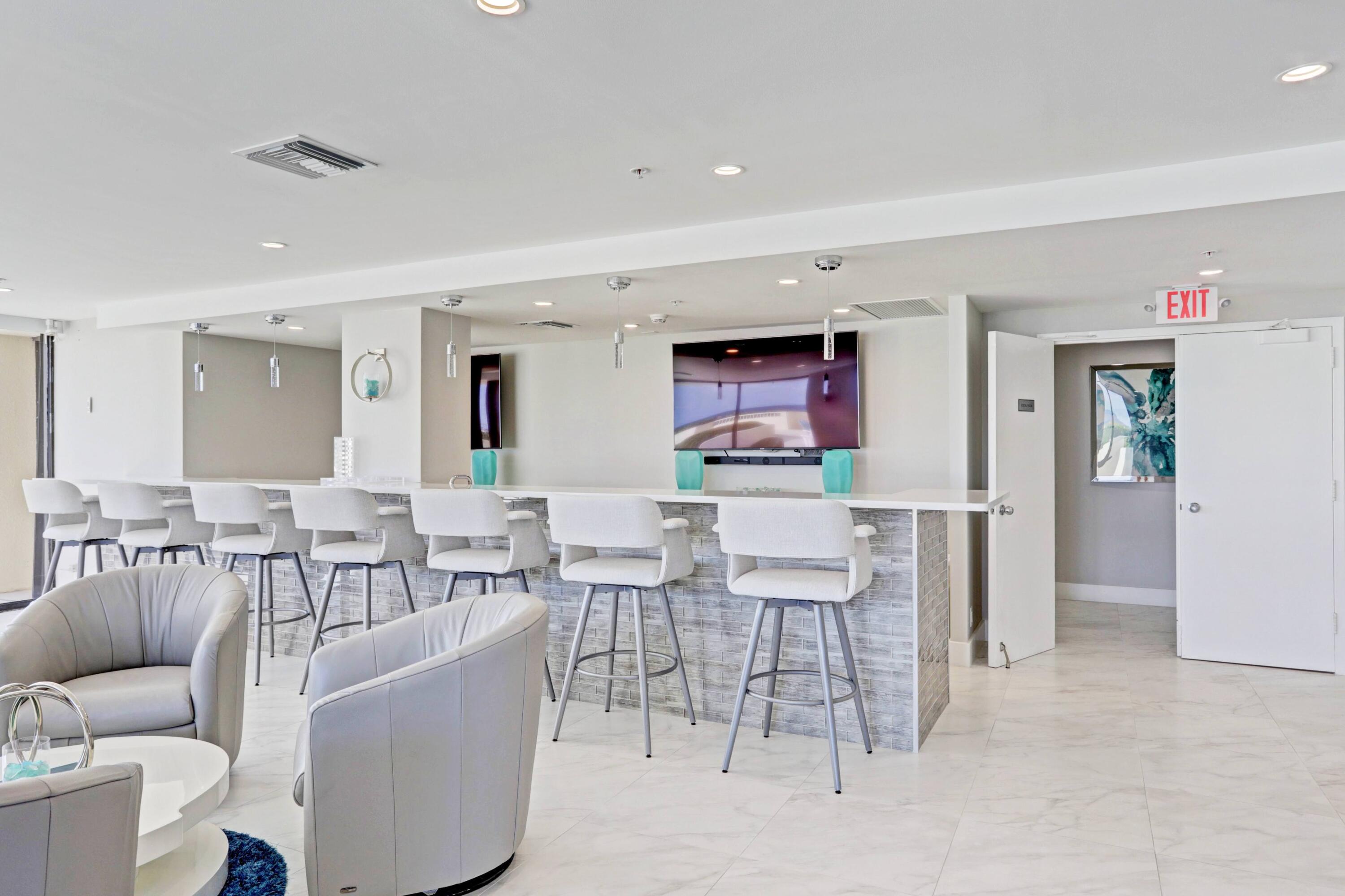 5280 N Ocean Drive 15 C