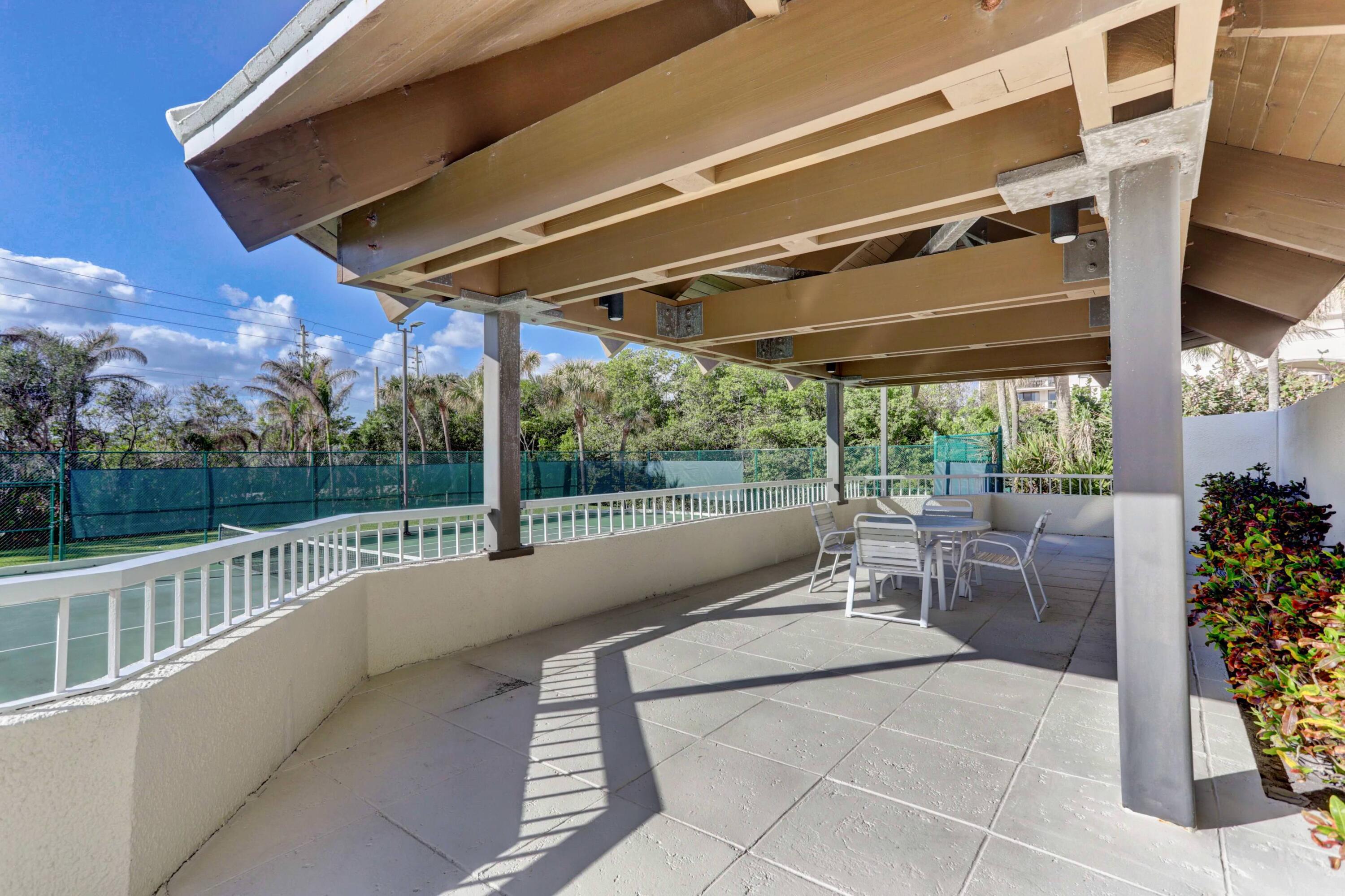 5280 N Ocean Drive 15 C