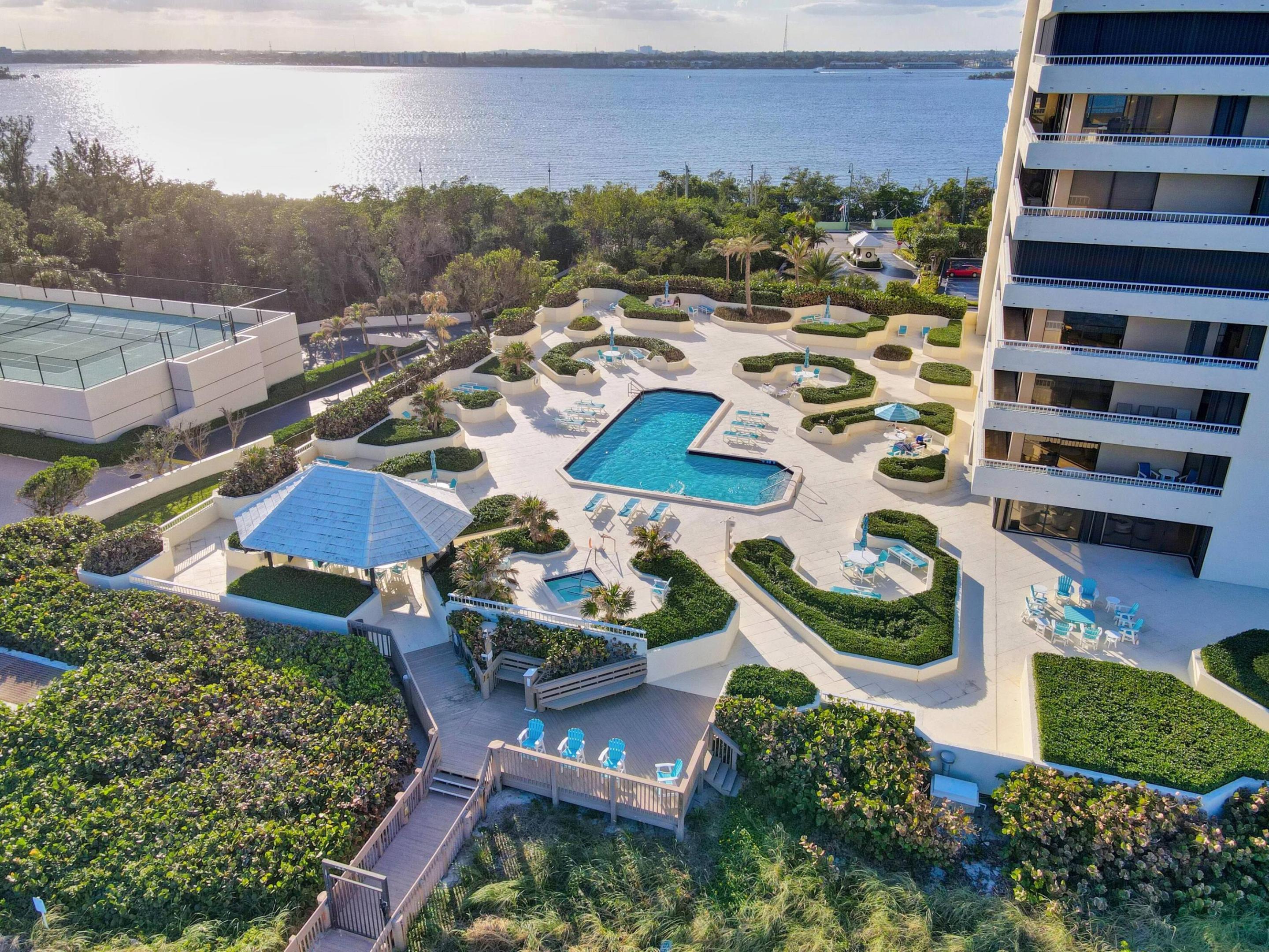 5280 N Ocean Drive 15 C