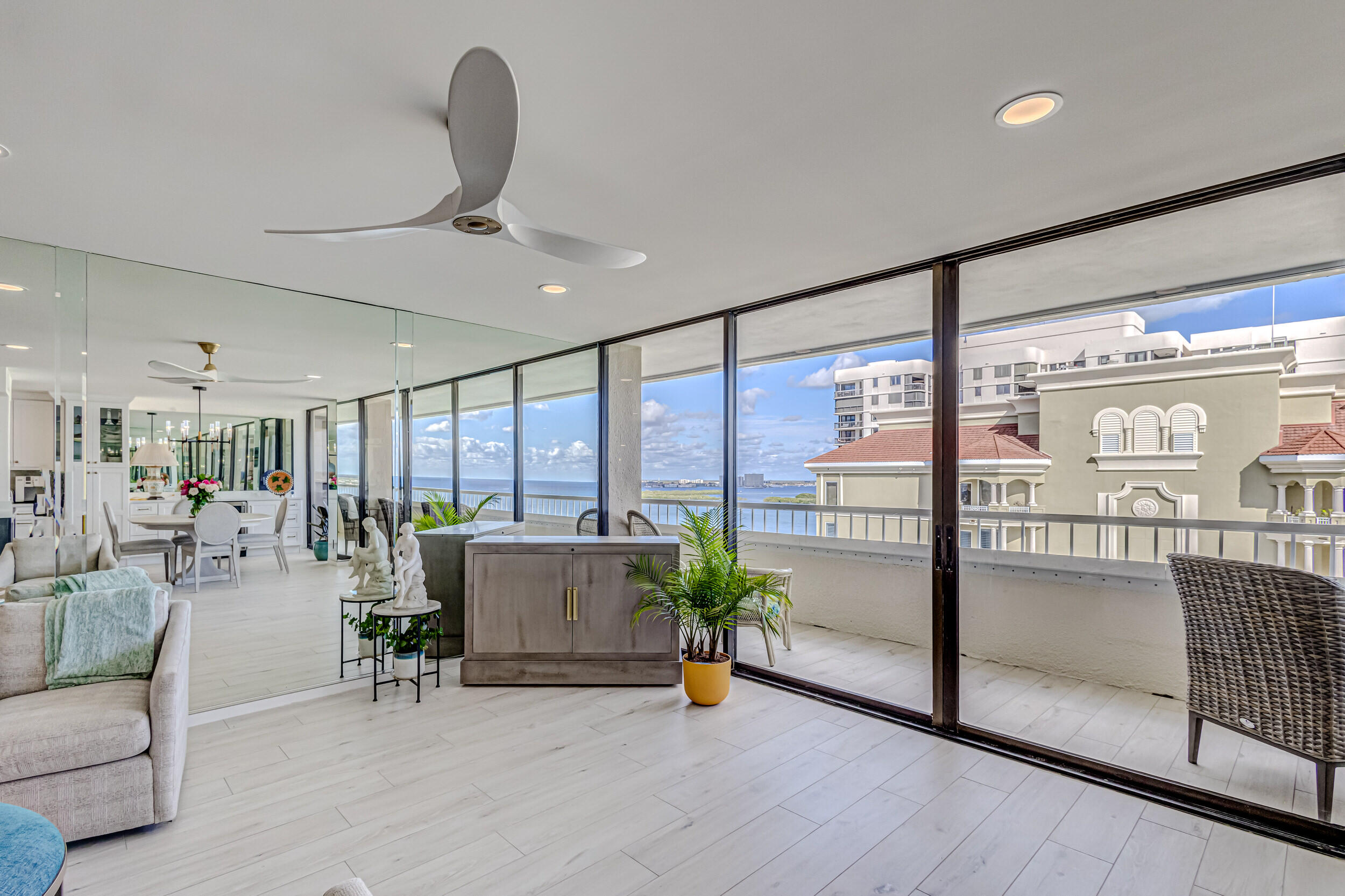 5280 N Ocean Drive 15 C