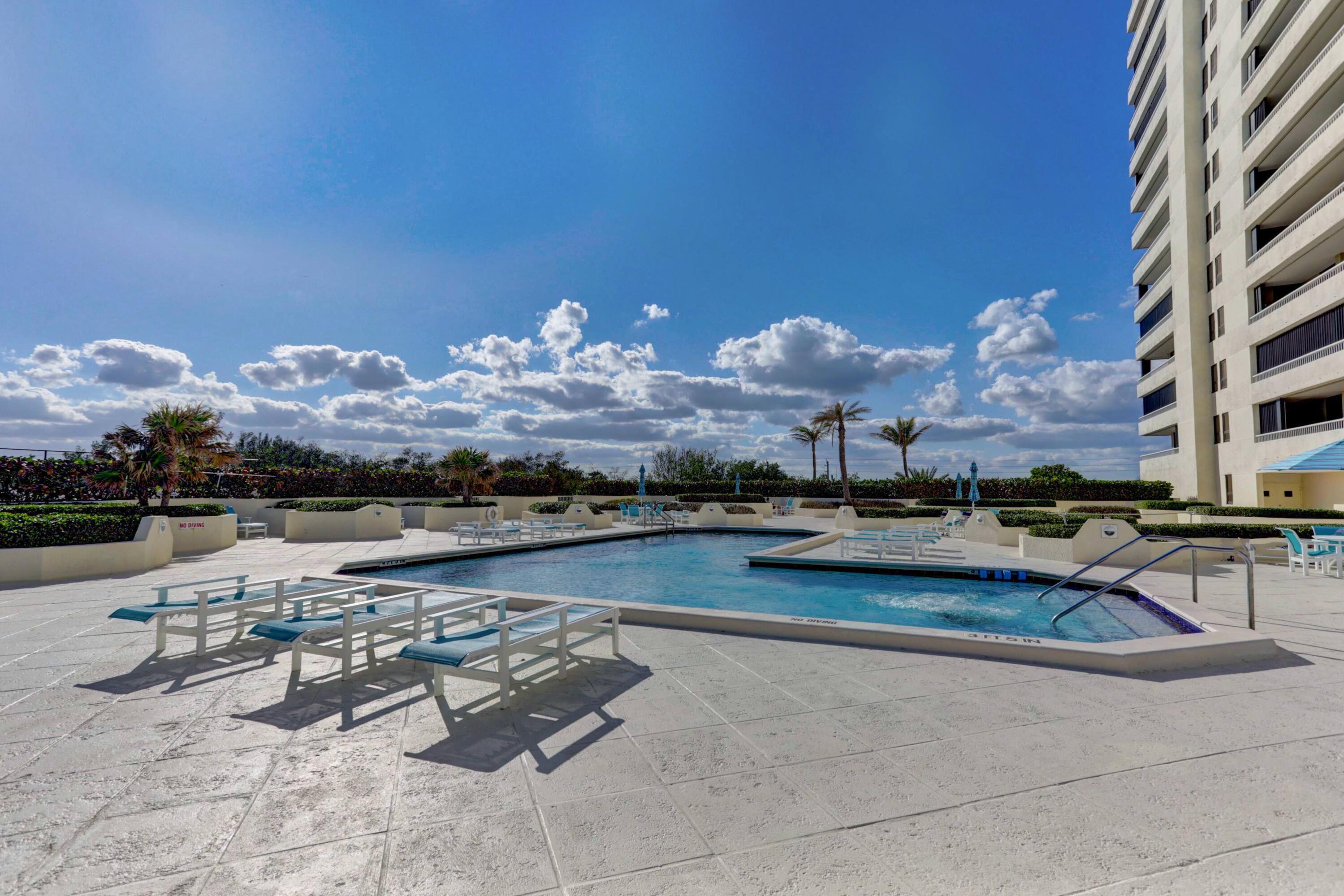 5280 N Ocean Drive 15 C