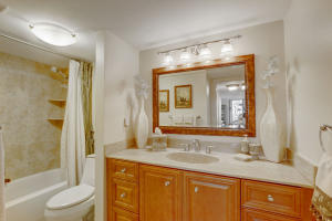 5540 N Ocean Drive 1- D