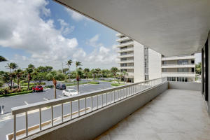 5540 N Ocean Drive 1- D