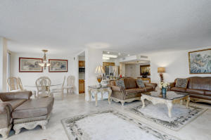 5540 N Ocean Drive 1- D