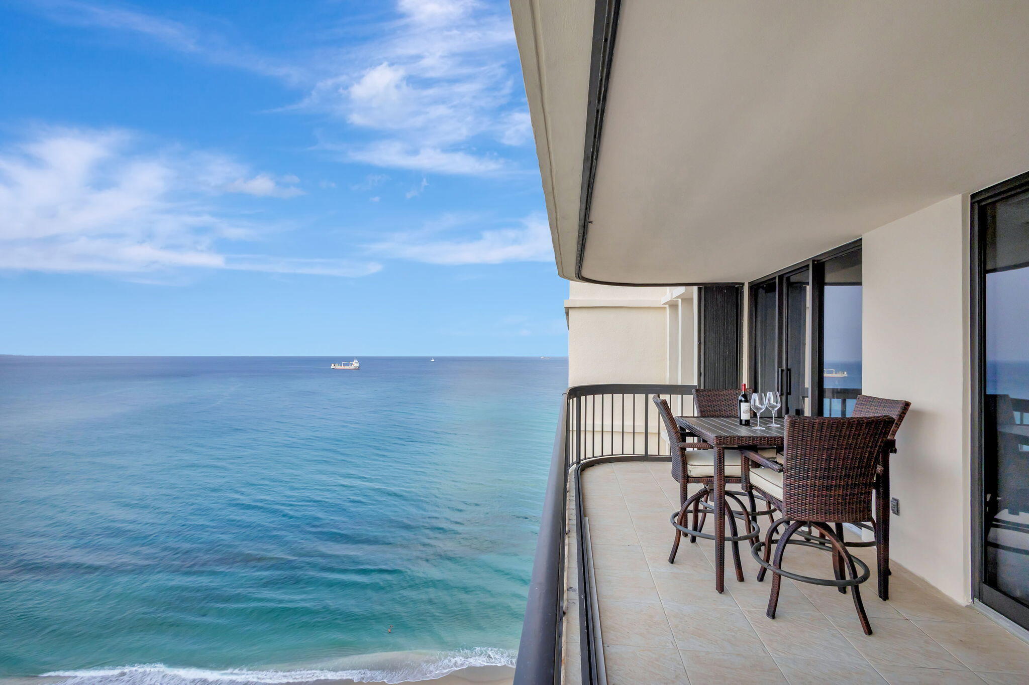 5380 N Ocean Drive 18 G