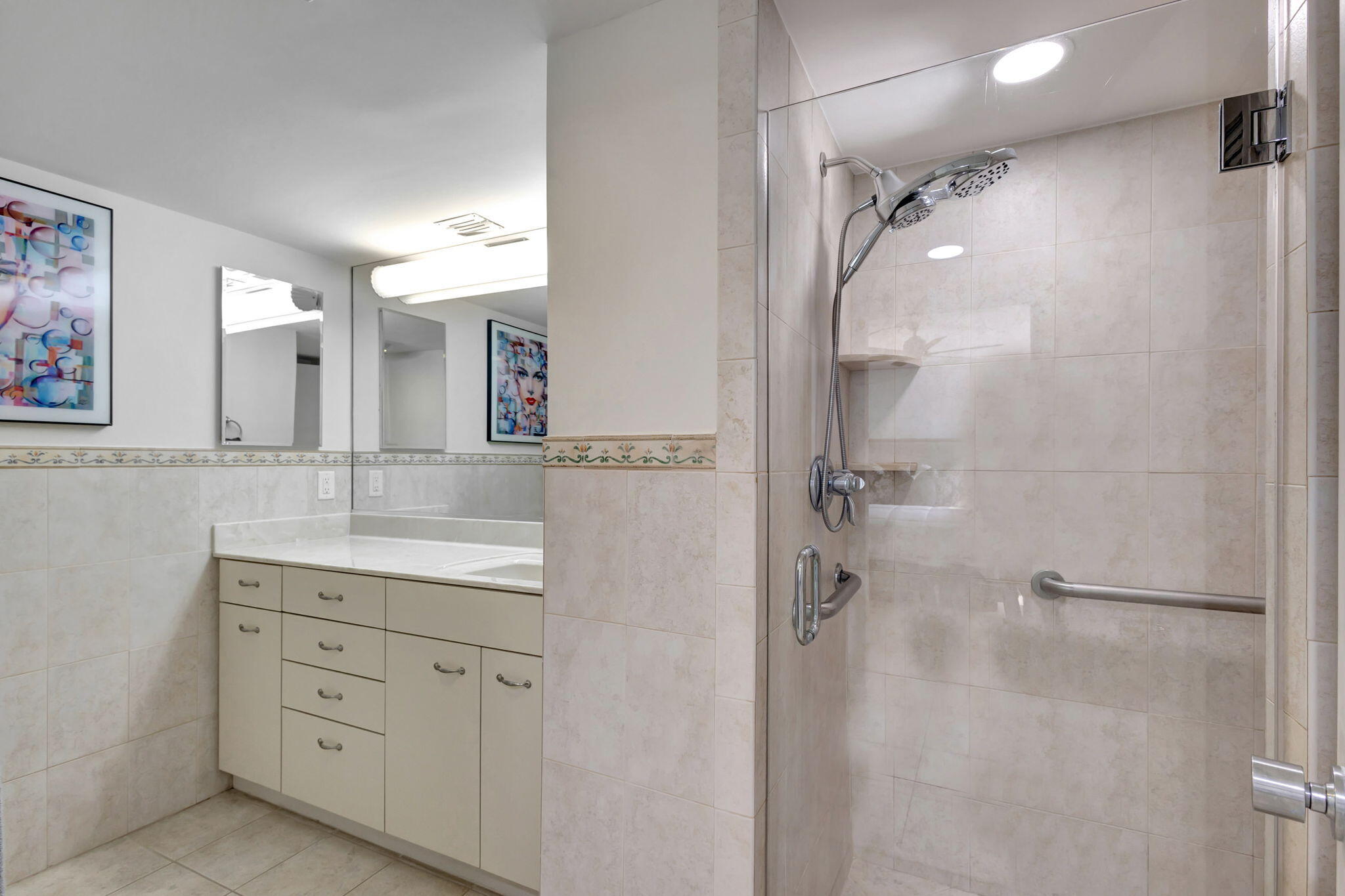 5380 N Ocean Drive 18 G